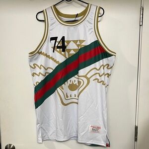 🪬🏀🪬HGC White and Gold Men's Basketball Jersey Size 2XL